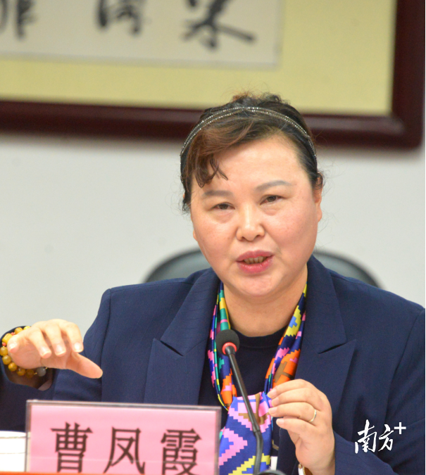 广东工业大学通识教育中心教授曹凤霞。黄津 摄 广东工业大学通识教育中心教授曹凤霞。黄津 摄